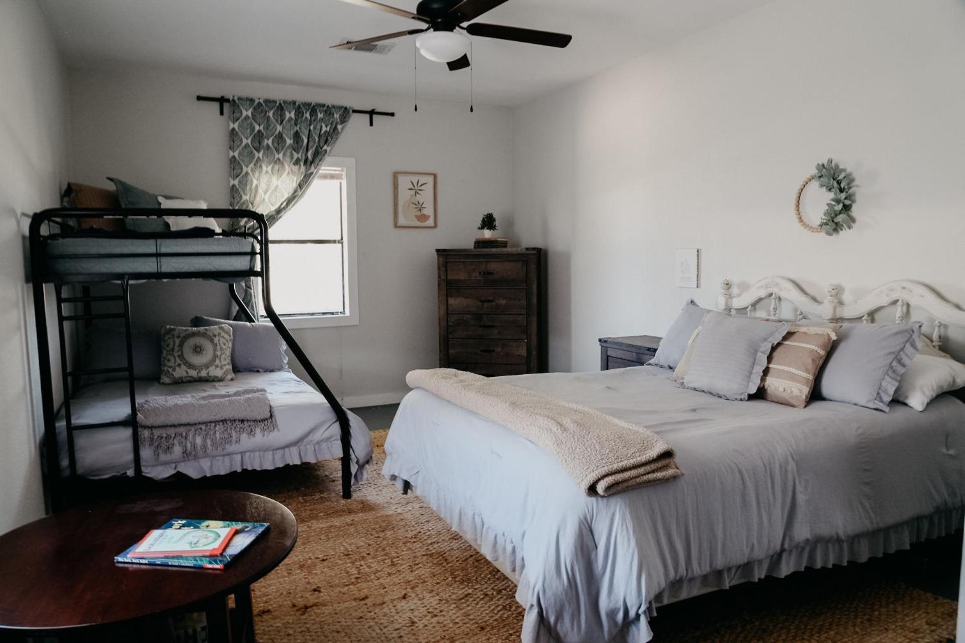 Hadley'S House - A Country 3 Bdrm With Screened-In Porch 新布朗费尔斯 外观 照片